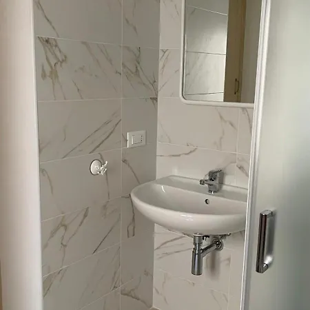 Affittacamere Cuore Con Finestra Su Atrio Polignano a Mare